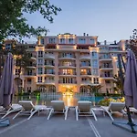 Appartamento Venera & Anastasia Palace