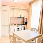 Appartamento Venera & Anastasia Palace