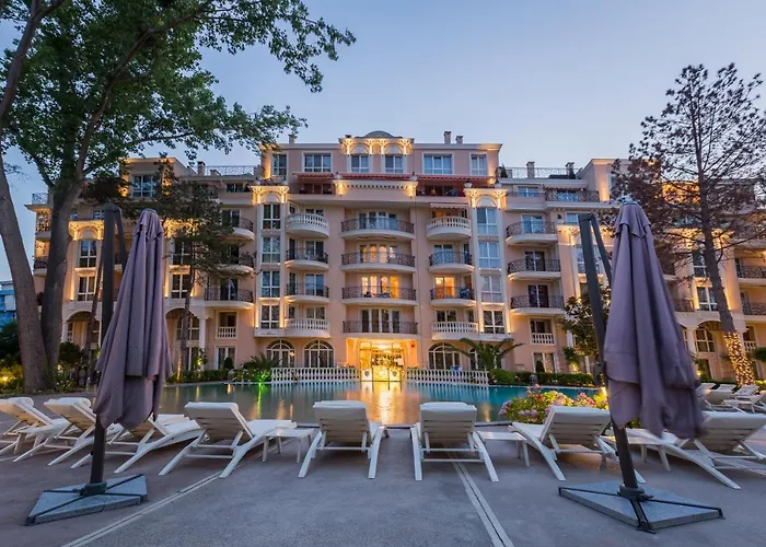 Апартамент Venera & Anastasia Palace