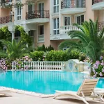Venera & Anastasia Palace شقة *