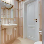 Venera & Anastasia Palace * ساني بيتش