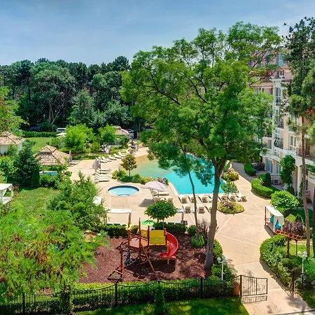 아파트 Venera & Anastasia Palace *